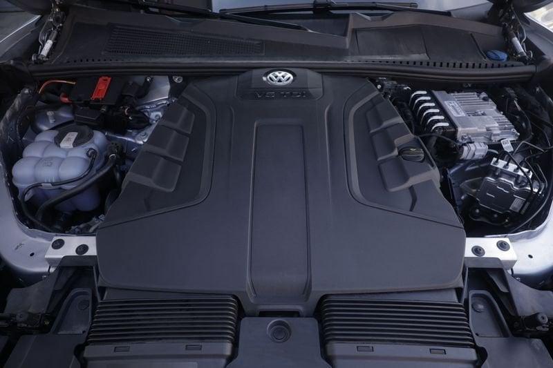 Volkswagen Touareg Volkswagen Touareg 3.0 V6 TDI SCR 210kW Elegance 210KW ANNO 2022
