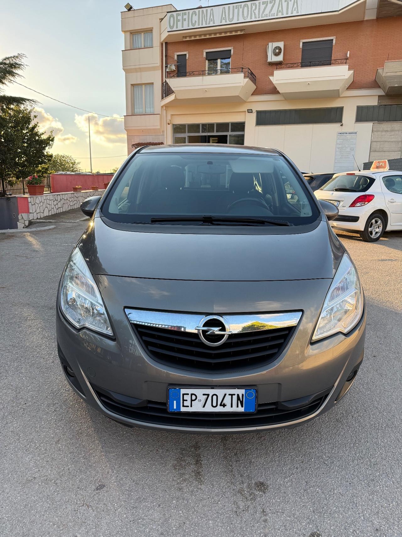 Opel Meriva 1.3 CDTI 95CV ecoFLEX Cosmo