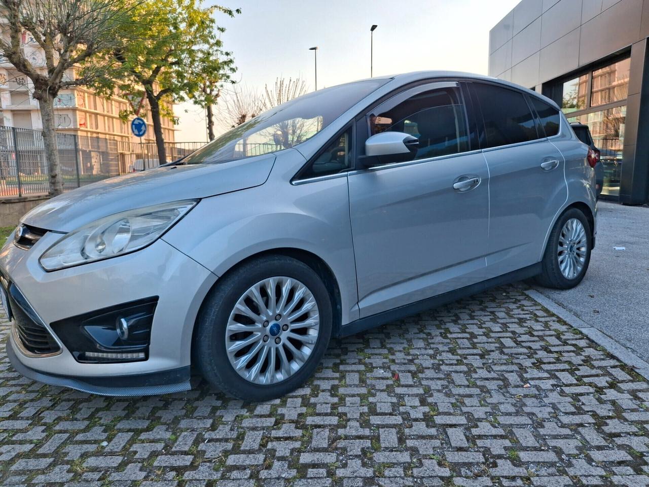 Ford C-Max 1.6 TDCi 116 CV. Titanium-TETTO PANORAMICO-