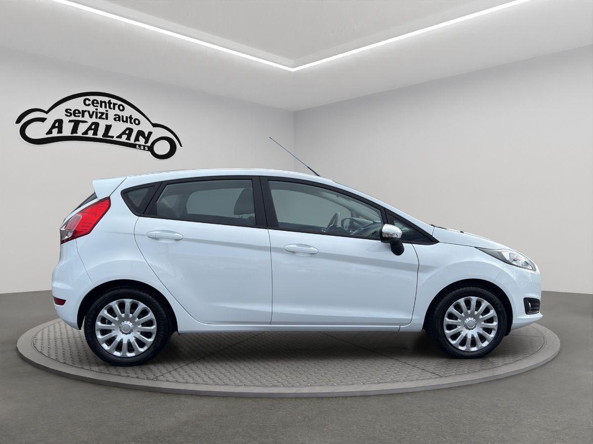 FORD - Fiesta - 1.5 TDCi 75 CV 5p. Black & White Edition