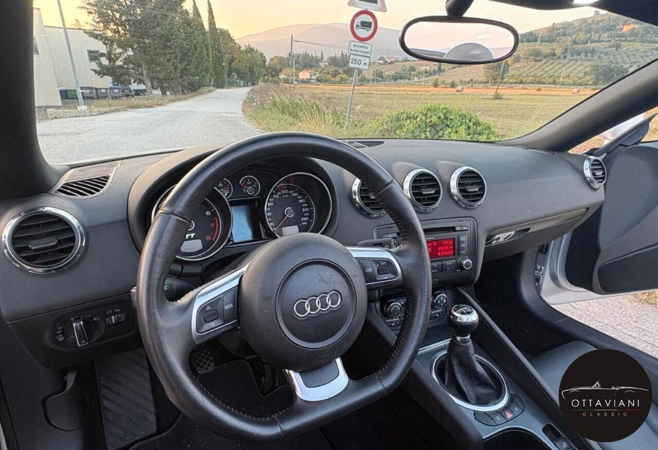 Audi TT 2000tsfi COME NUOVA