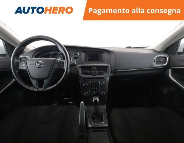 VOLVO V40 T2 Kinetic