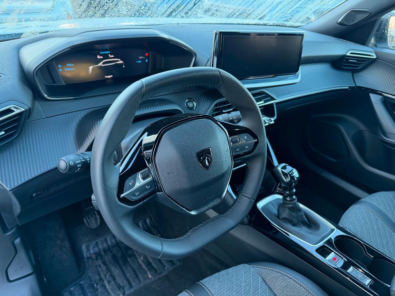 Peugeot 2008 PureTech 100 S&S Allure