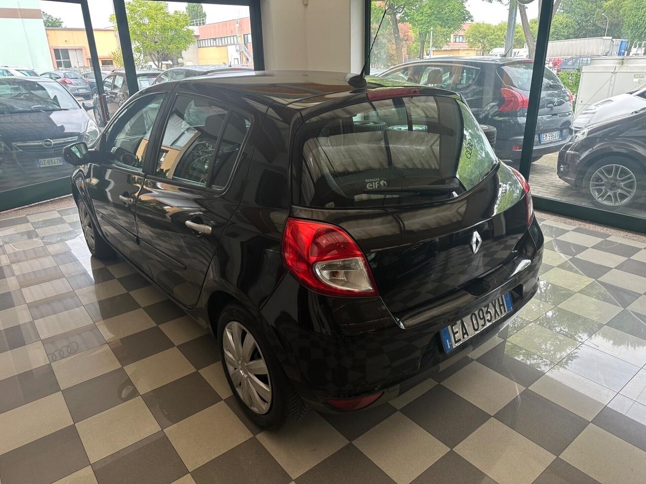 Renault Clio 1.2 16V 5 porte GPL Dynamique