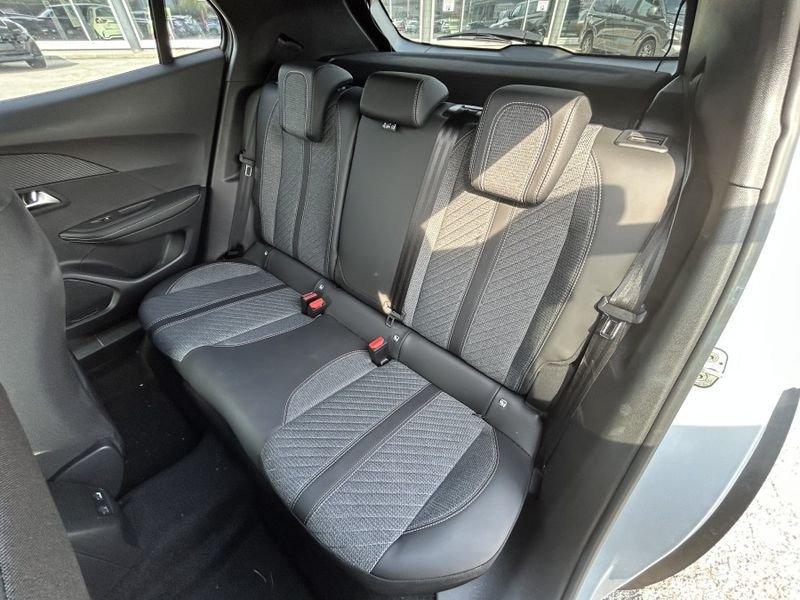 Peugeot 2008 PureTech 100 Allure BIANCO PERLATO / NAVI+CAMERE