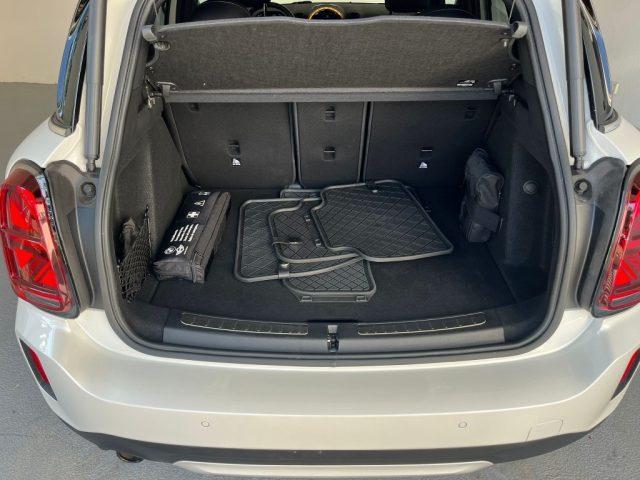 MINI Mini 2.0 Cooper D Essential Countryman