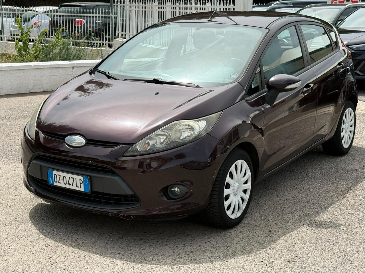 Ford Fiesta Fiesta+ 1.4 TDCi 68CV 5 porte