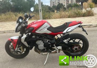 MV AGUSTA Brutale 800 .