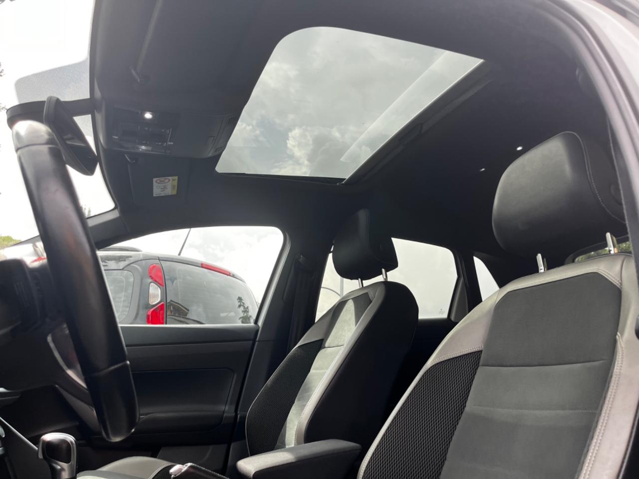 Volkswagen Polo 2.0 TSI DSG GTI BlueMotion Technology