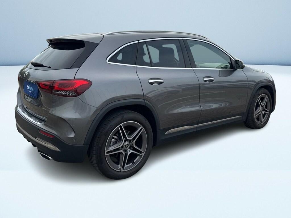 Mercedes GLA 200 200 D Premium 8G-DCT