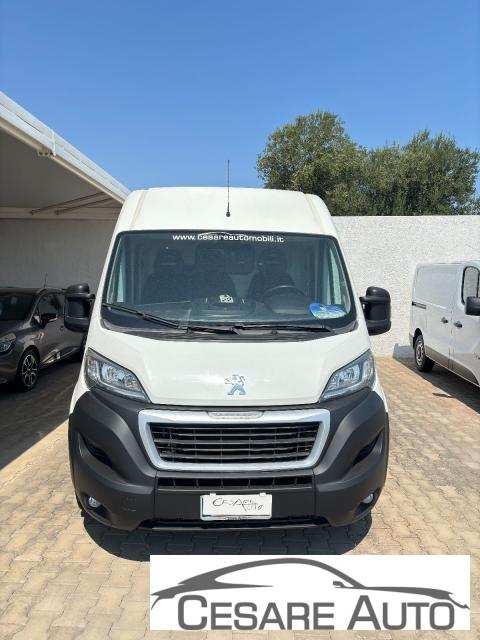 PEUGEOT - Boxer