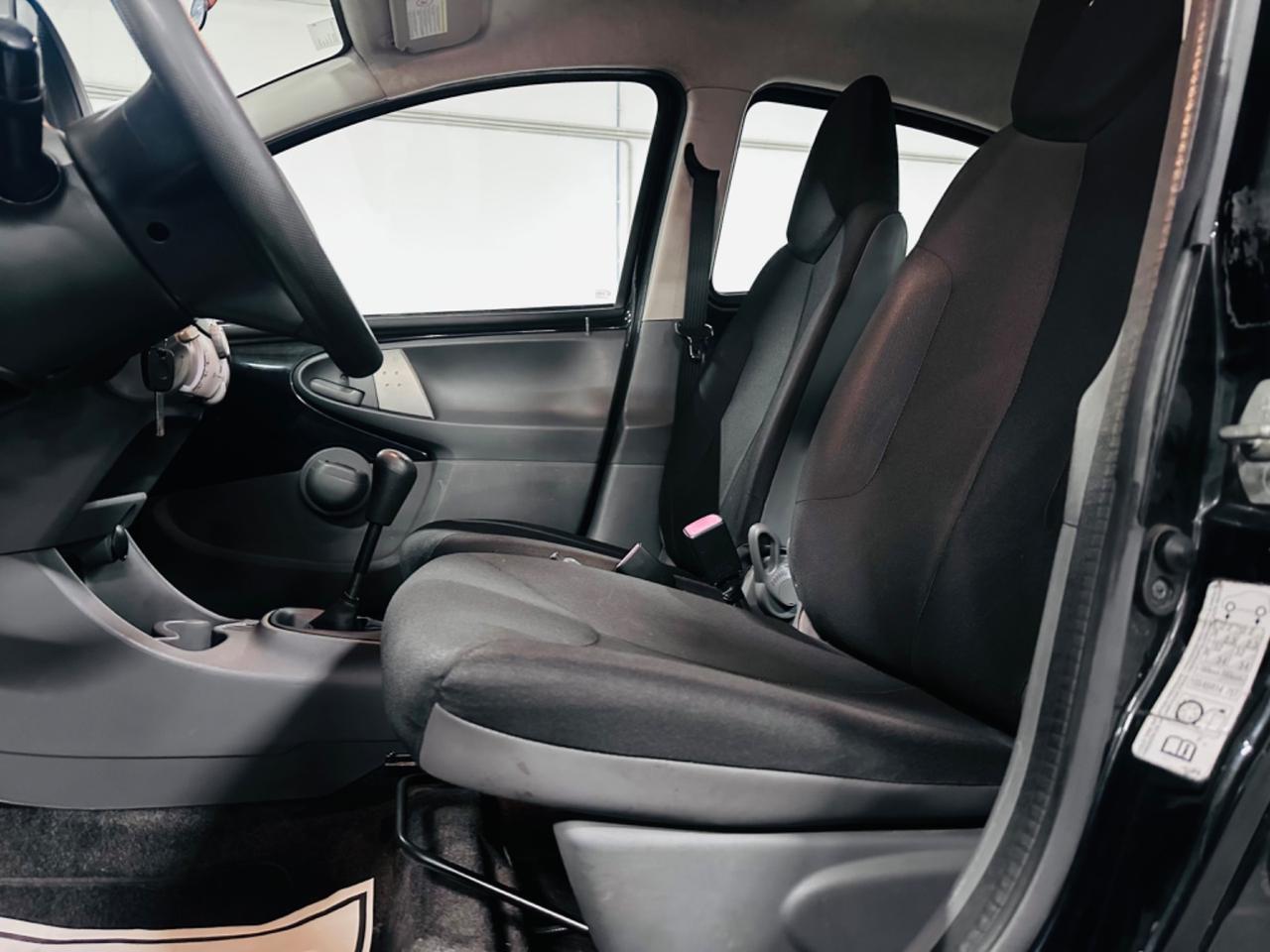 Toyota Aygo 1.0 12V VVT-i 5 porte