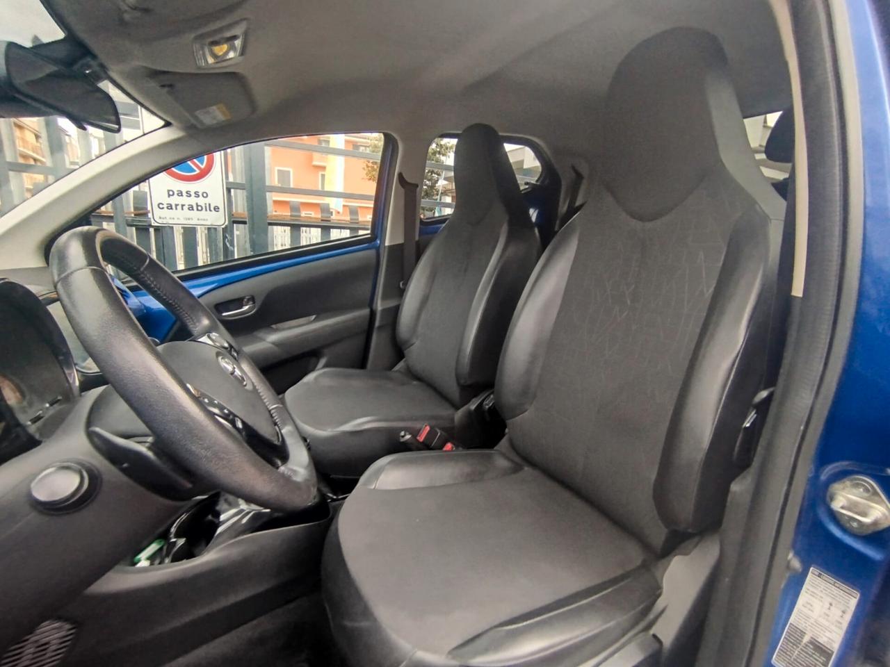 AYGO X-CLUSIV 1.0 AUTOM *PREZZO VERO* PELLE-LED-KM CERTI