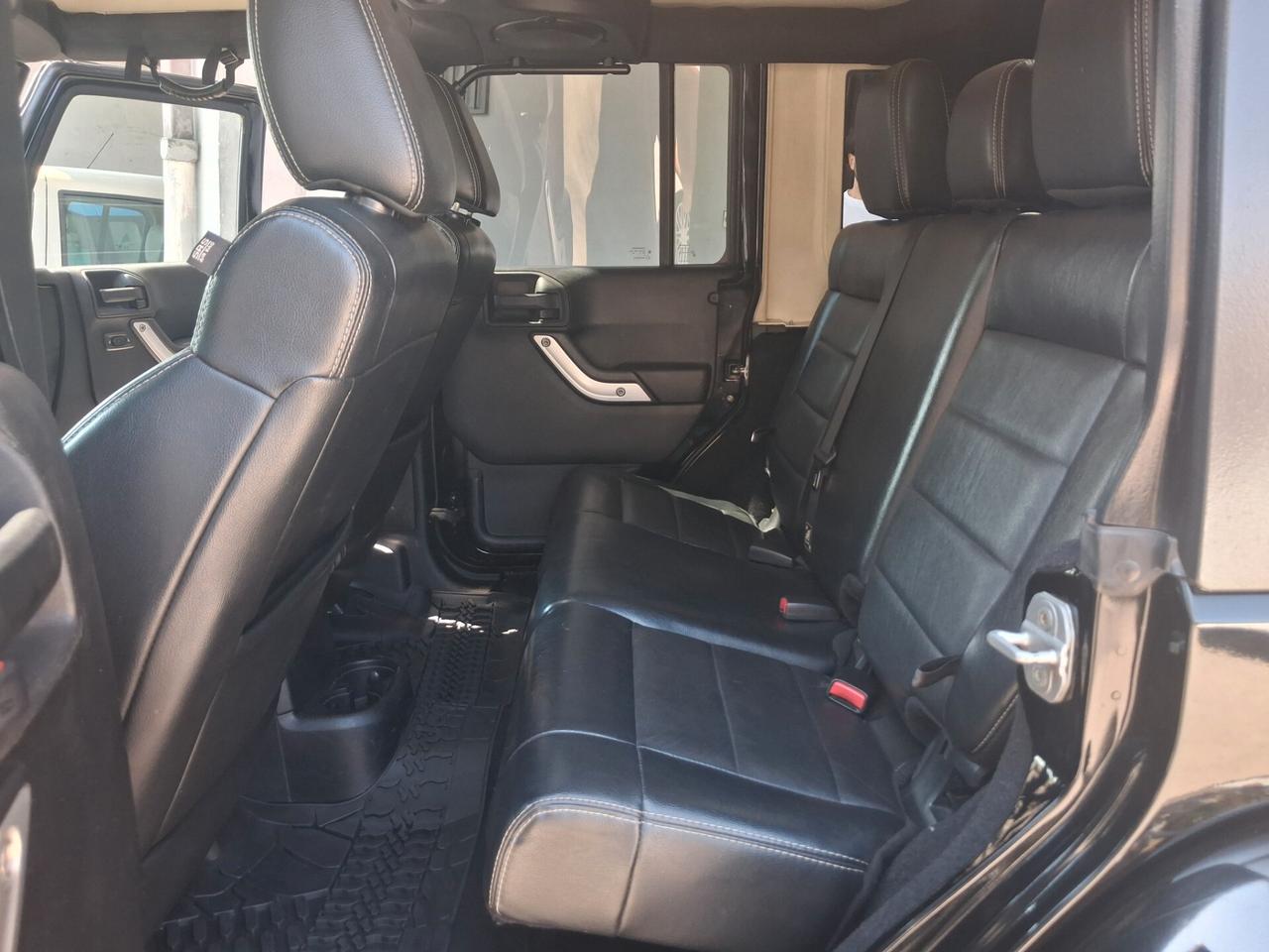 Jeep Wrangler Unlimited 2.8 CRD 2011