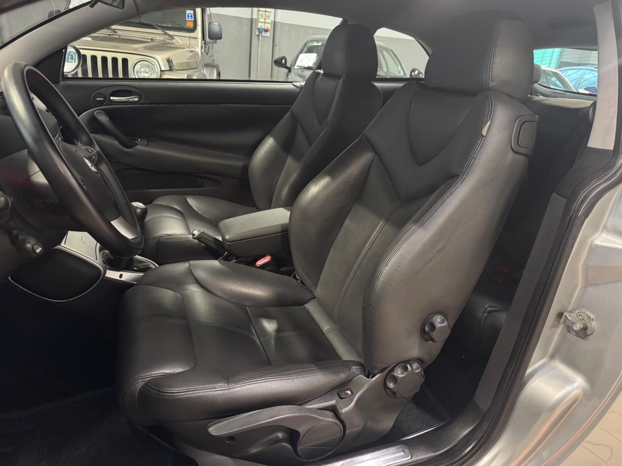 Alfa Romeo GT 1.9 MJT 16V Luxury 39.000km