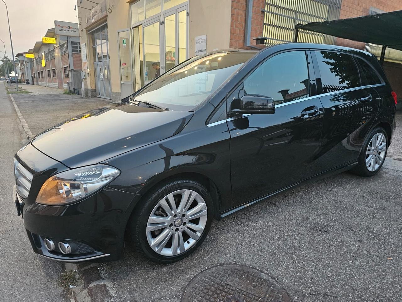 Mercedes-benz B 200 CDI 136cv Executive*Aut*Pelle*Kamera*Euro5