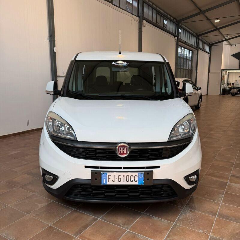 FIAT DOBLO' 1.6mjt 105cv AUTOCARRO 5 POSTI