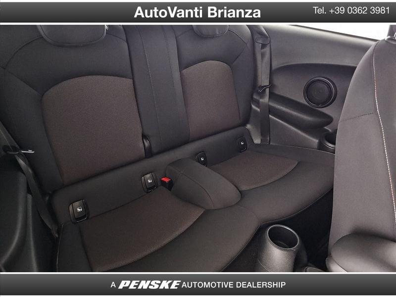 MINI Mini Mini 3p 1.5 Cooper Classic Premium Mid Package