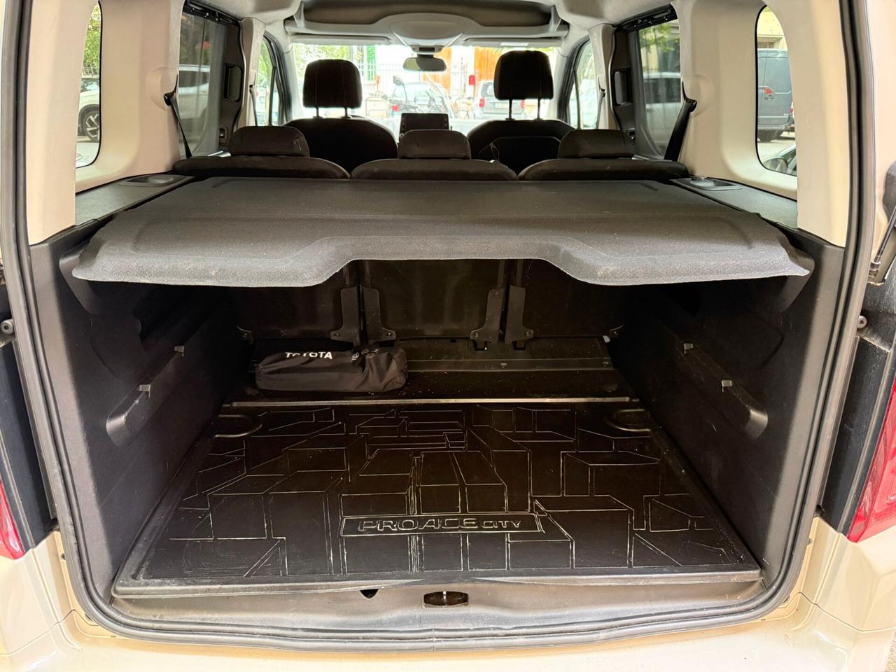 Toyota Proace Proace City Verso 1.2 110 CV S&S Short D Lounge
