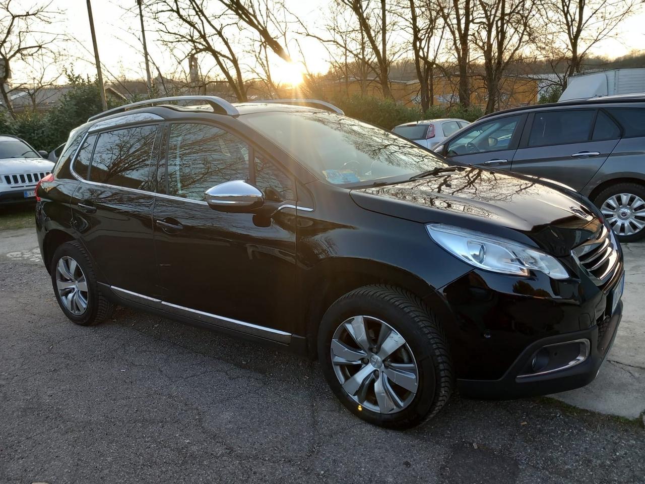 Peugeot 2008 1.6 VTi 120CV Allure