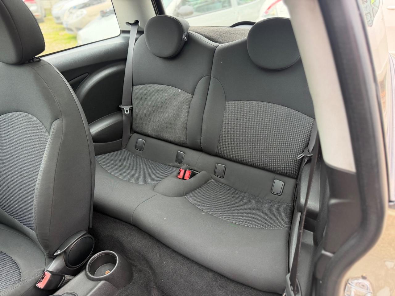 Mini 1.6 16V Cooper D Chili