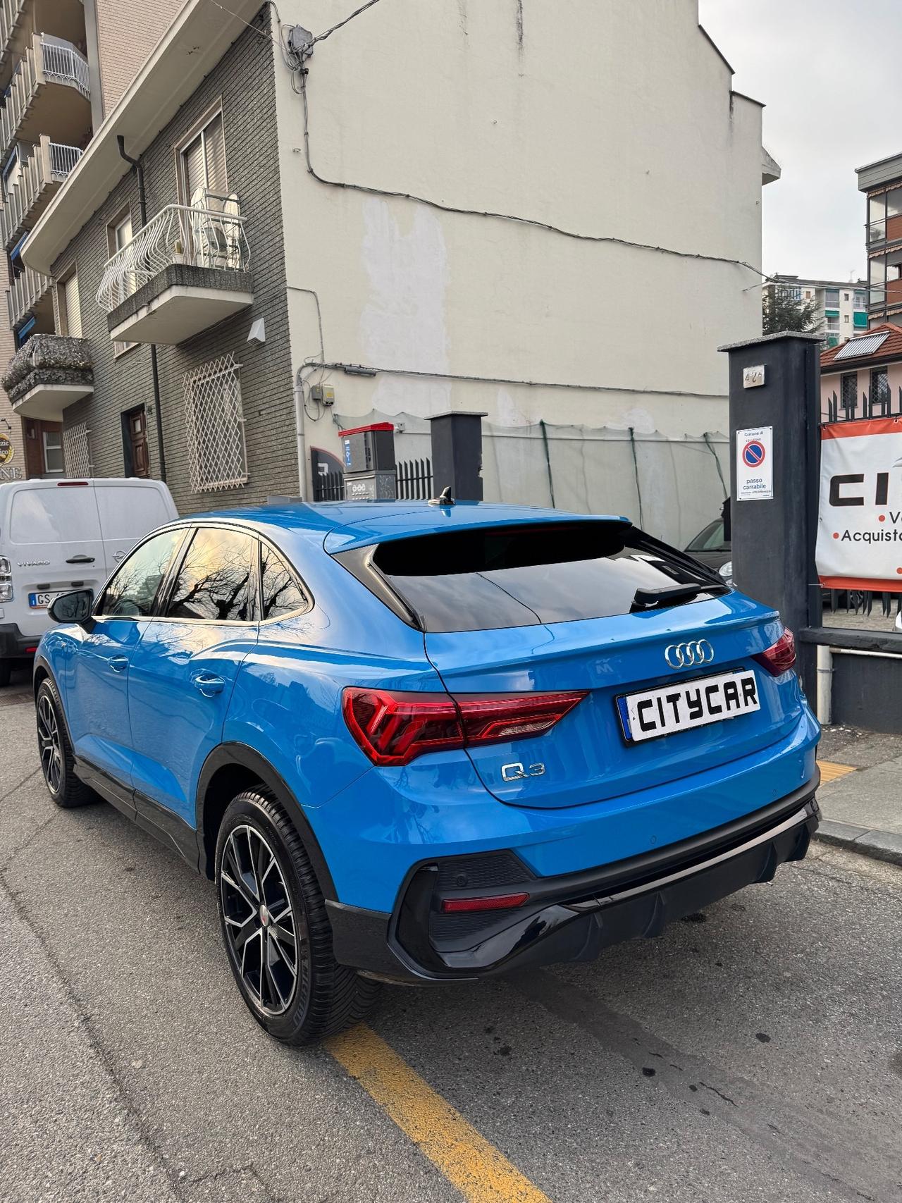 Audi Q3 Sportback 2.0 TDI S line edition Blu Turbo