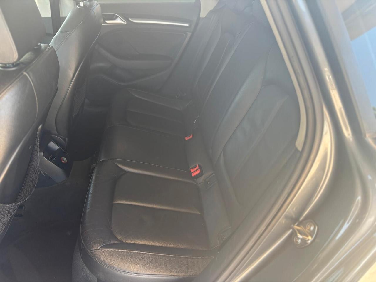 Audi A3 1.6 TDI clean diesel S tronic Business