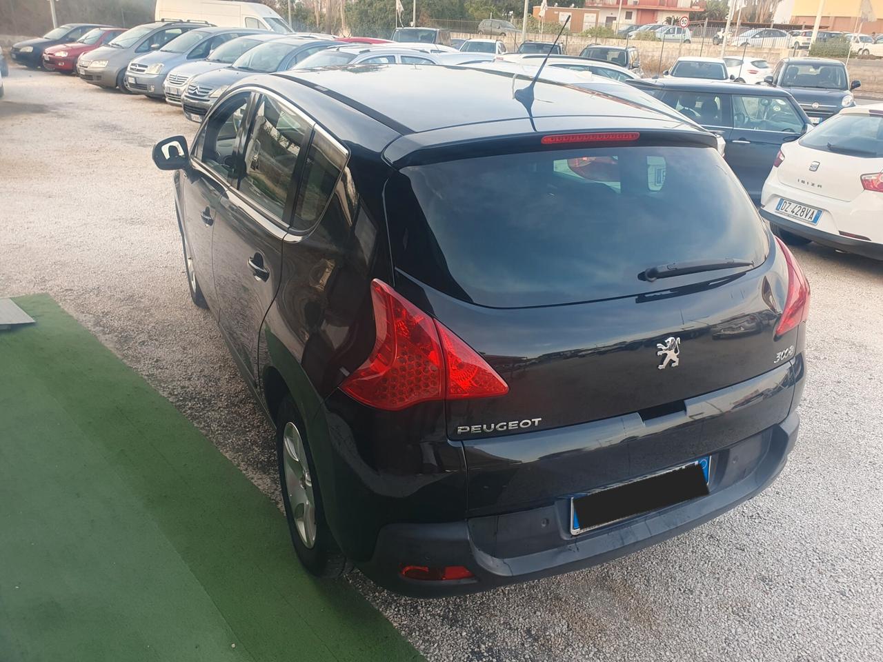 Peugeot 3008 1.6 HDi 115CV Business