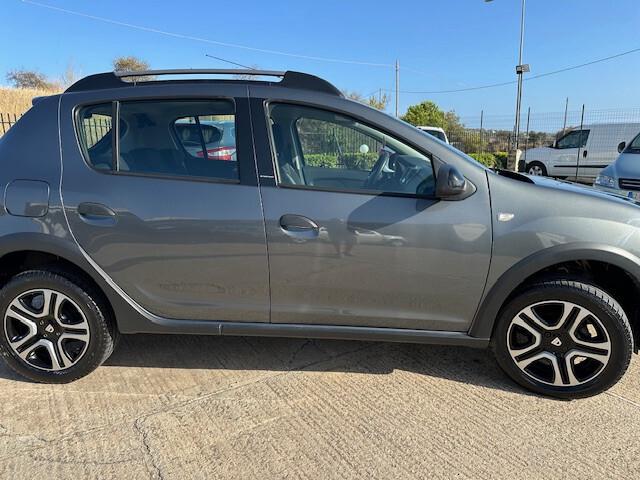 Dacia Sandero Stepway 1.5 dCi 8V 90CV Start&Stop