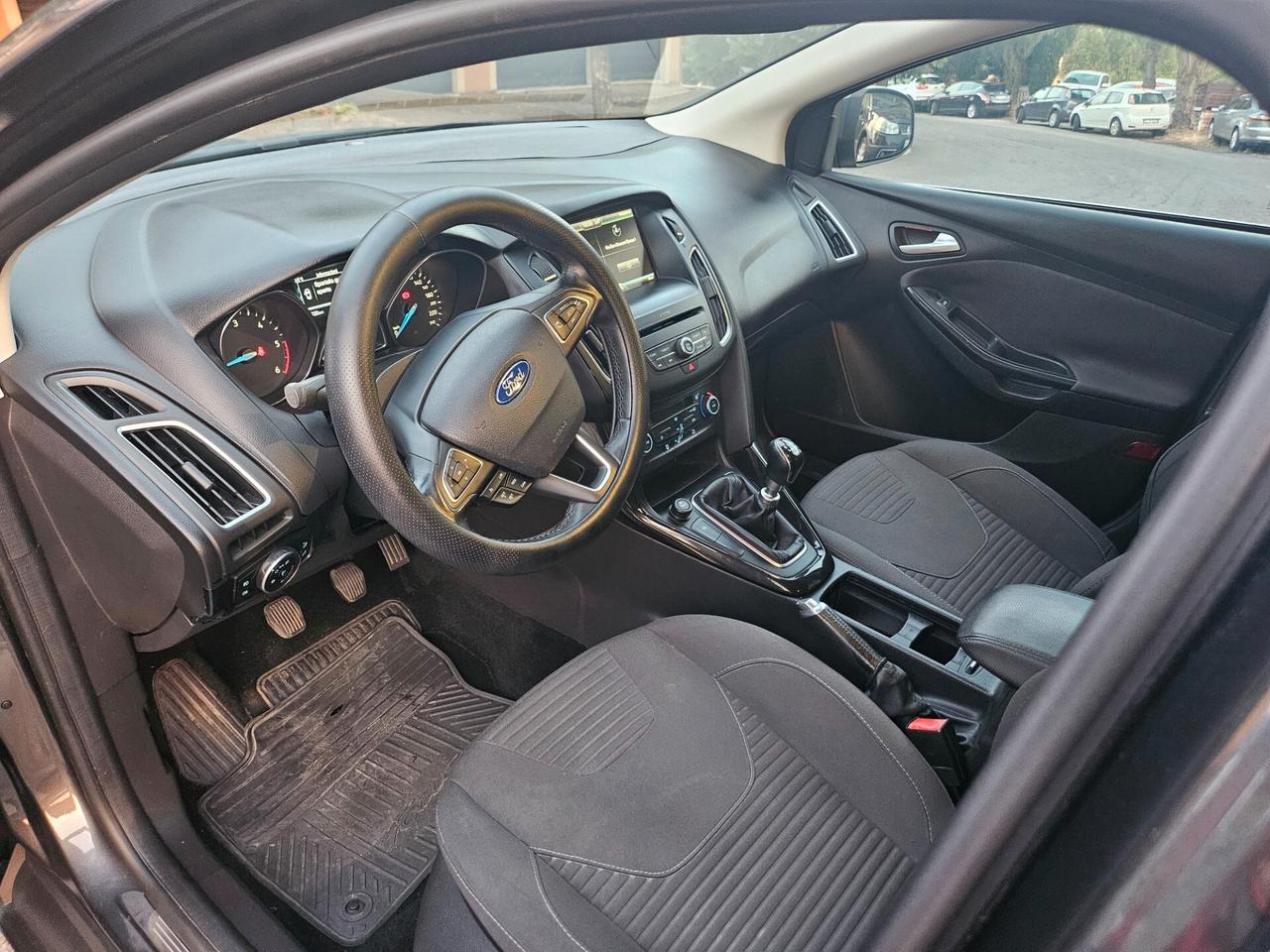 Ford Focus 1.5 TDCi 120CV TITANIUM 139.000km 2015
