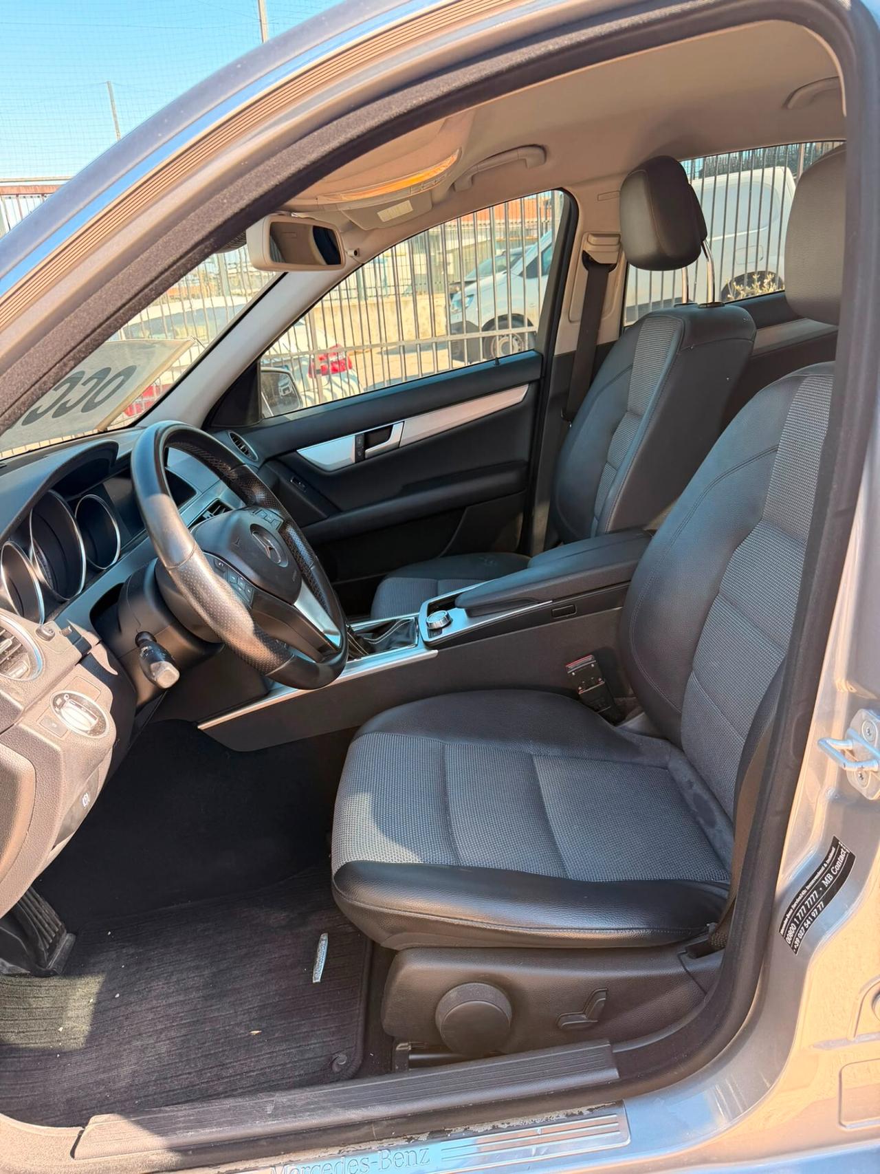 Mercedes-benz C 220 CDI BlueEFFICIENCY Avantgarde