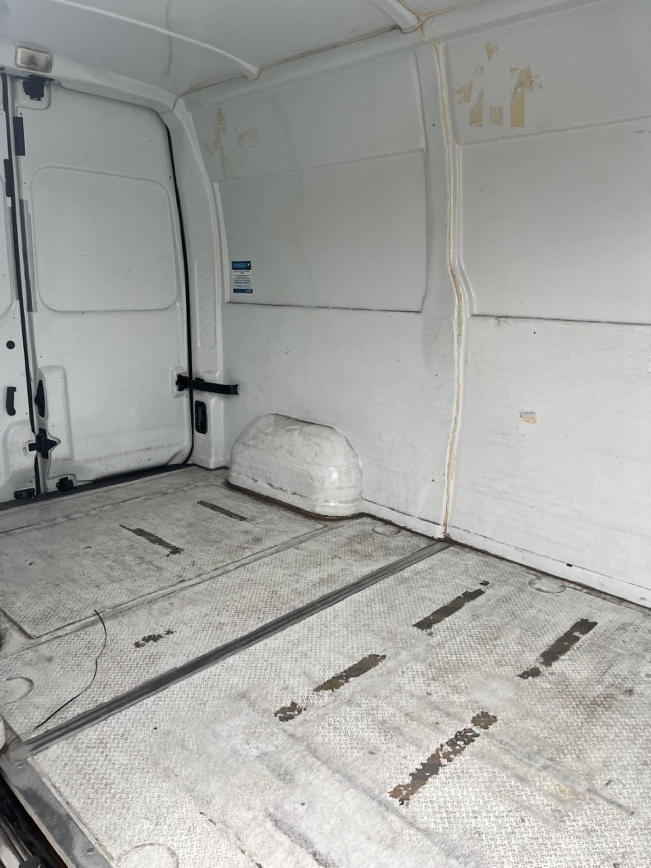 Renault Furgone coibentato