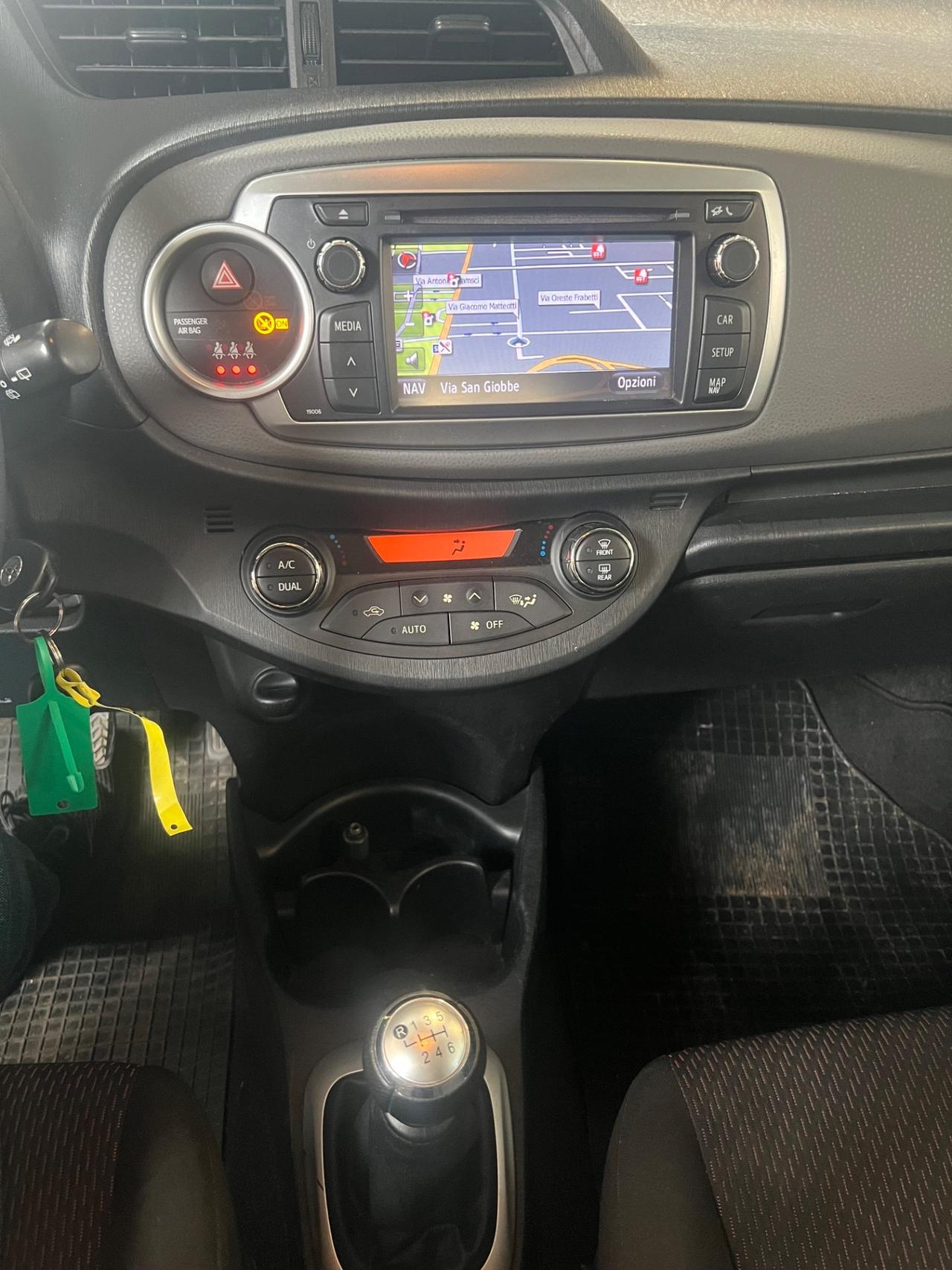 Toyota Yaris 1.3 5 porte Lounge