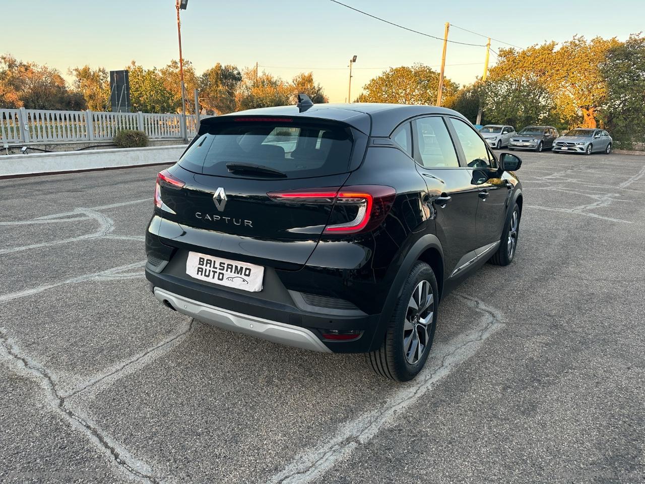 RENAULT Captur Blue dCi 8V 115 CV EDC Business