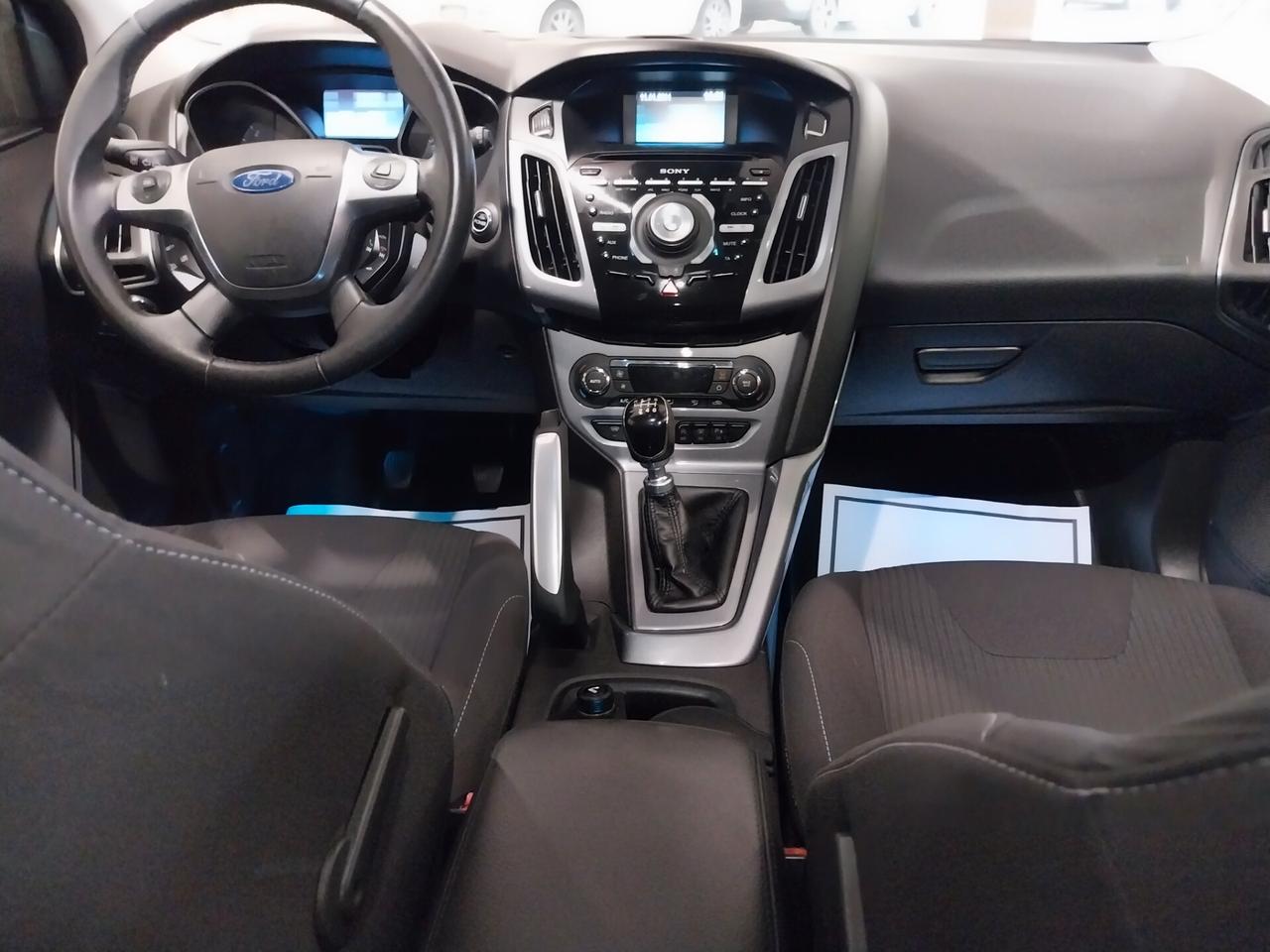 Ford Focus 1.6 TDCi 115 CV SW Titanium - ok neopatentati