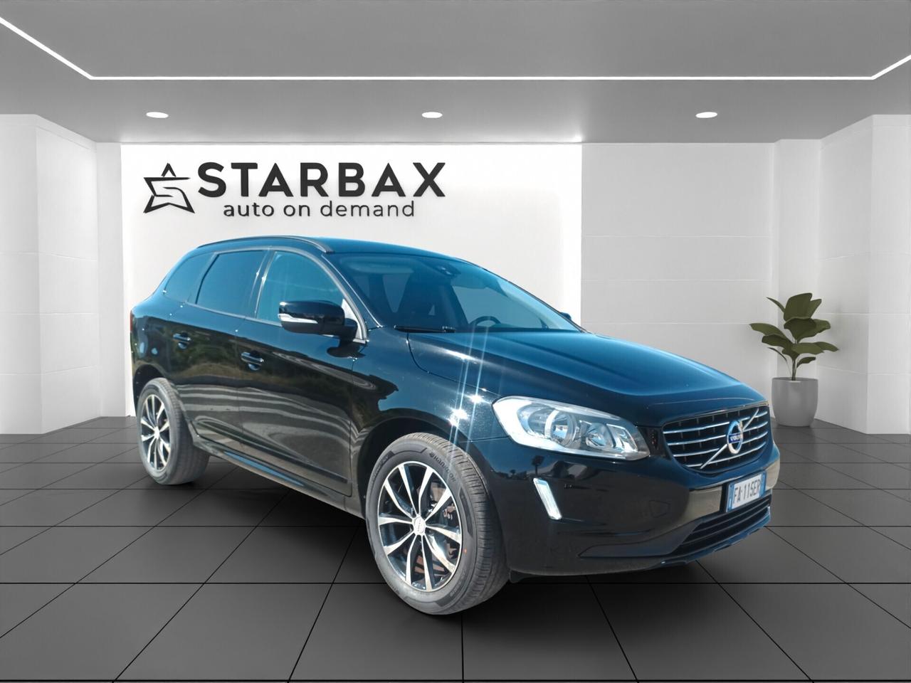 Volvo XC 60 D4 Geartronic R-design Momentum TRAZ ANTERIORE