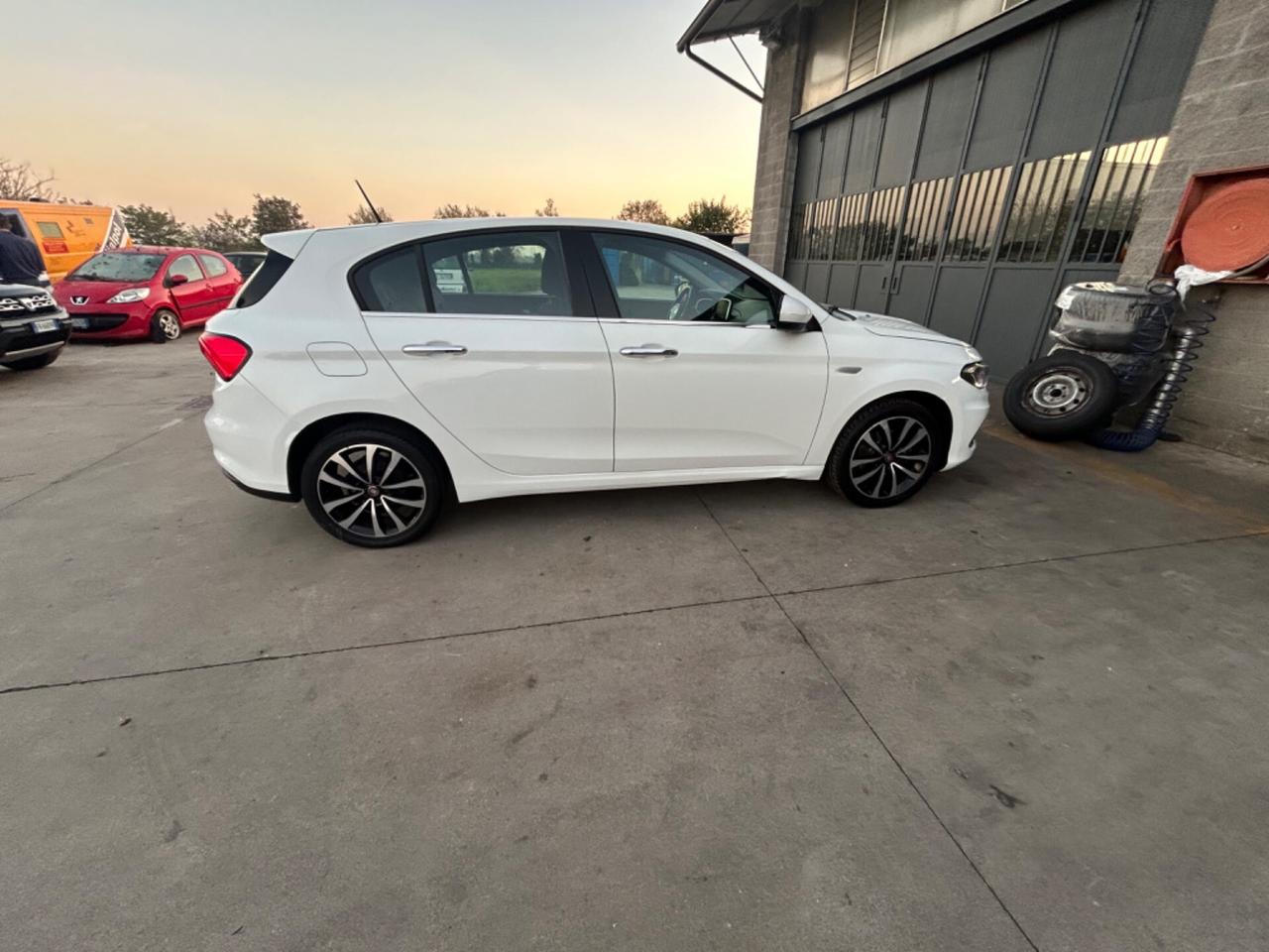 Fiat Tipo 1.4 SW Lounge