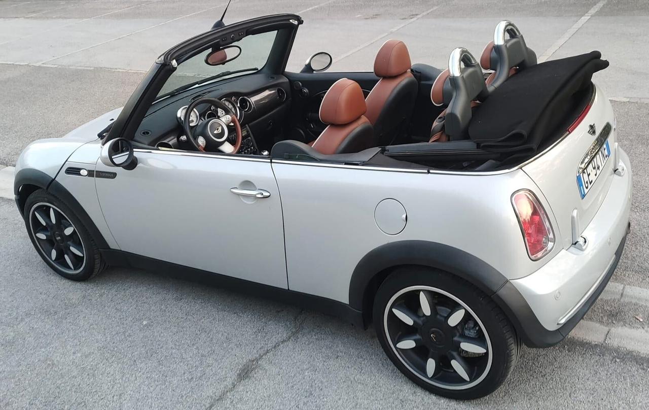 Mini 1.6 16V One Sidewalk Cabrio