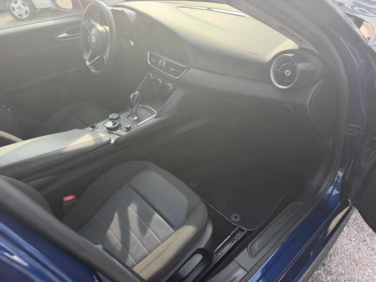 Alfa Romeo Giulia 2.2 Turbodiesel 150 CV Super