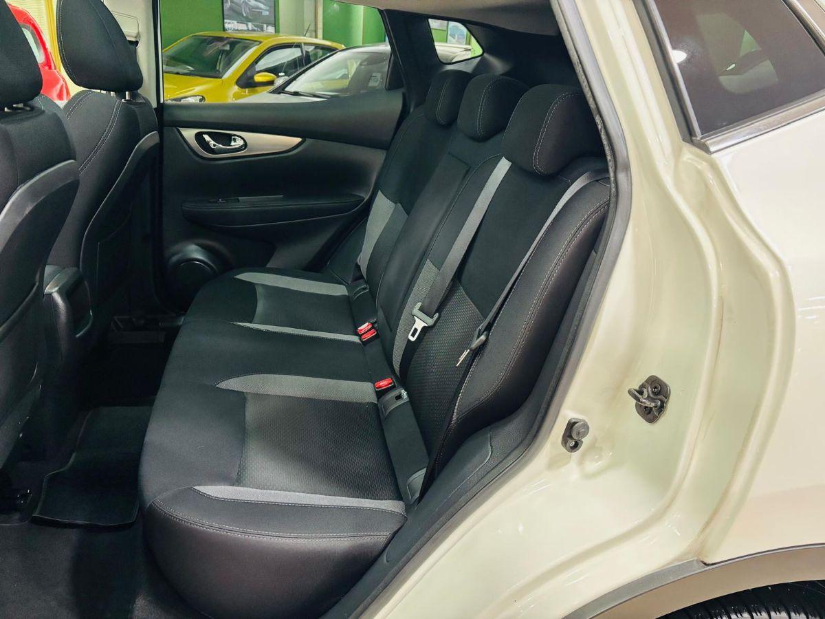 Nissan Qashqai 1.5 dCi 110cv N-Connecta Facelift Tetto Navi