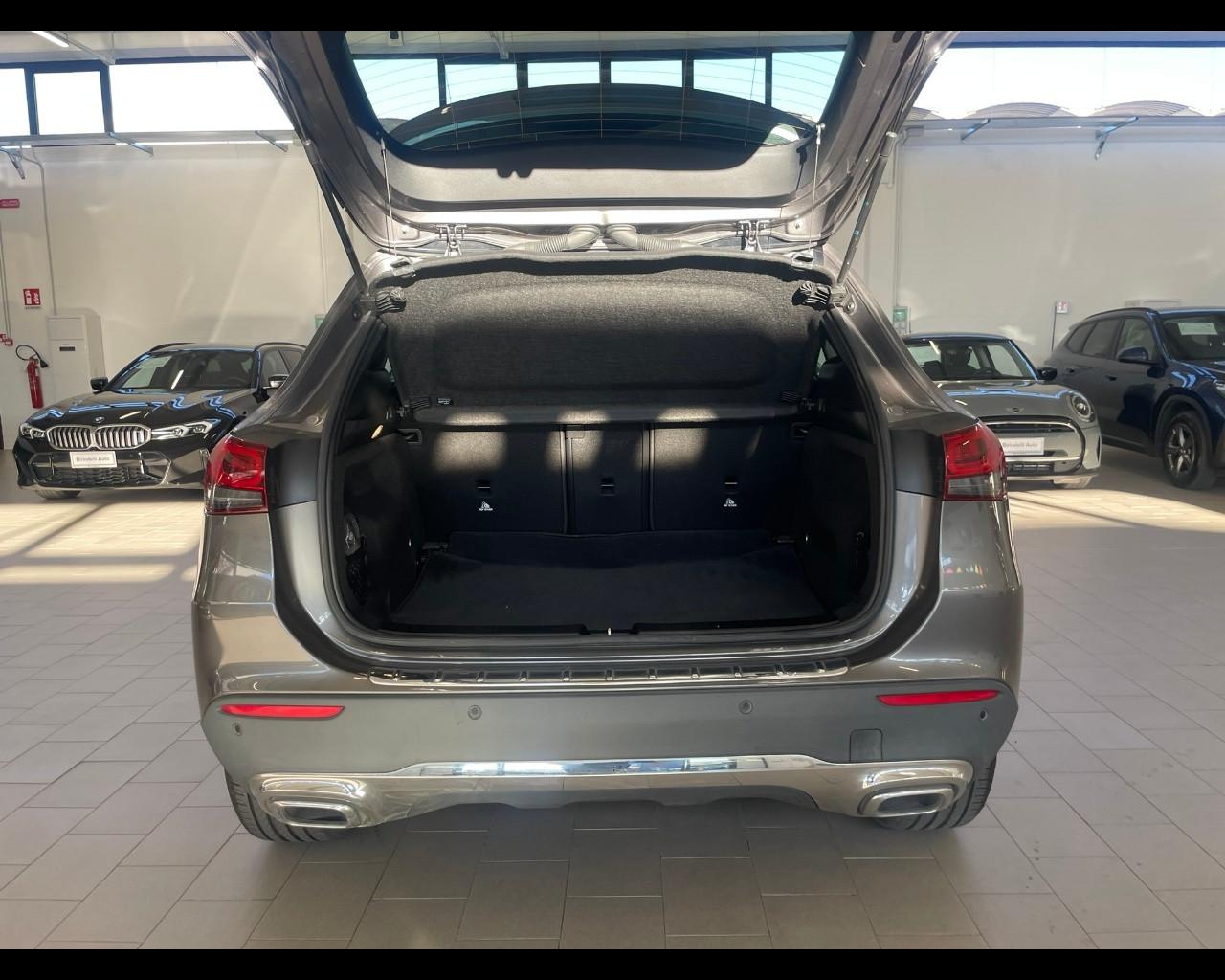 Mercedes-Benz GLA (H247) - GLA 180 d Automatic Sport Plus