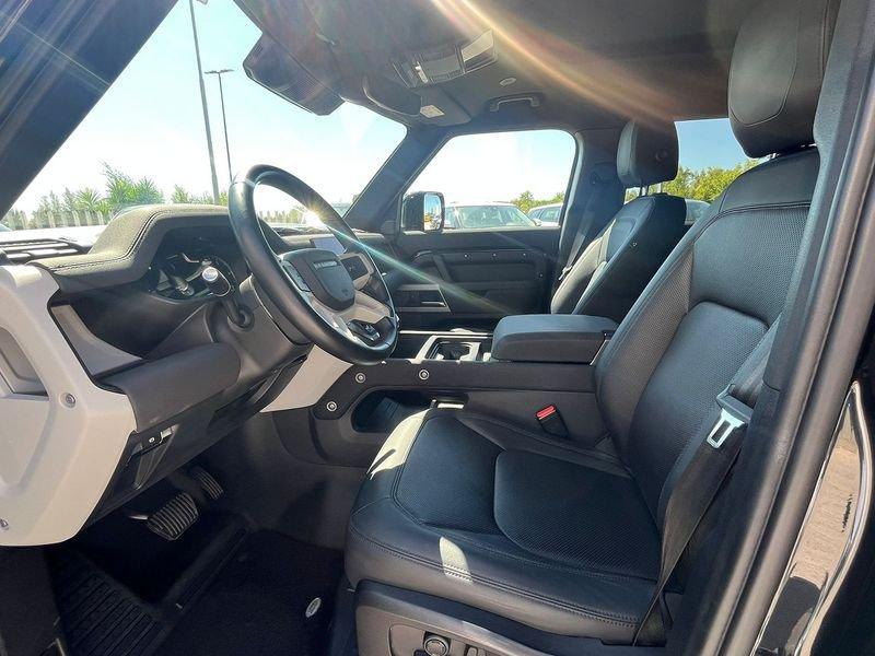 Land Rover Defender 110 3.0d i6 mhev SE awd 200cv auto