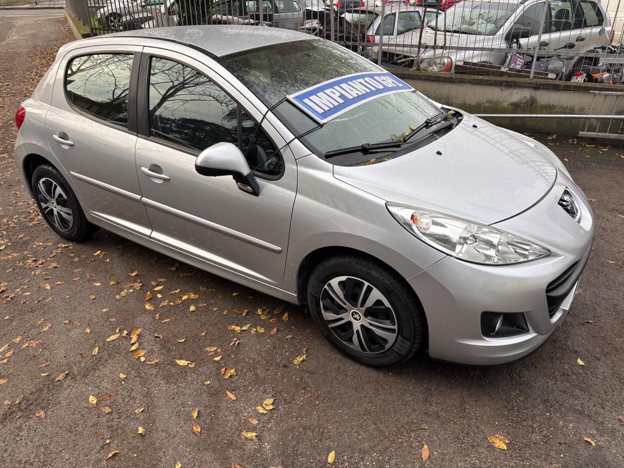 Peugeot 207 Plus 1.4 8V 75CV 5p. ECO GPL
