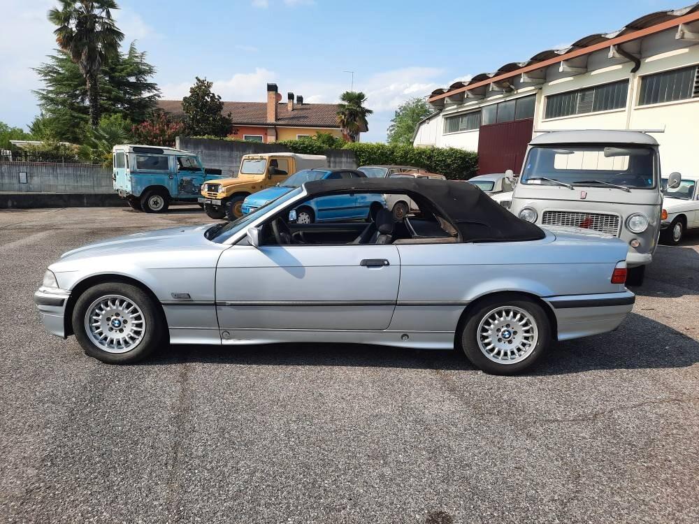Bmw 320 Cabriolet del 1995 (E36)