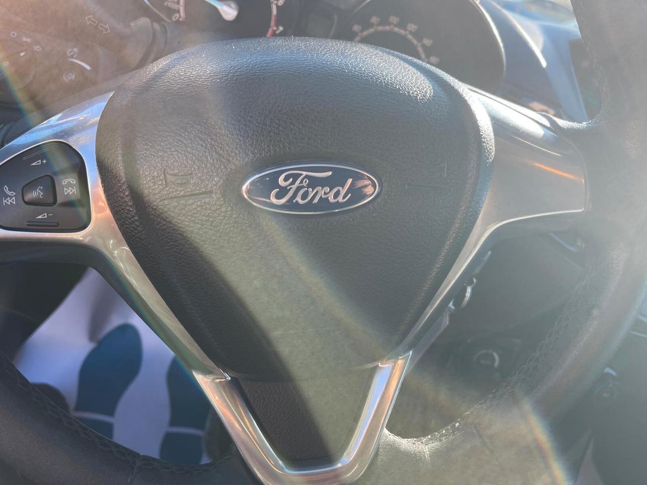 Ford Fiesta 1.4 5p. Bz.- GPL Titanium