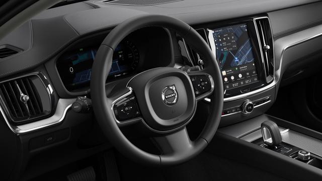 VOLVO V60 B4 (Benzina) PLUS DARK AUTOMATICA