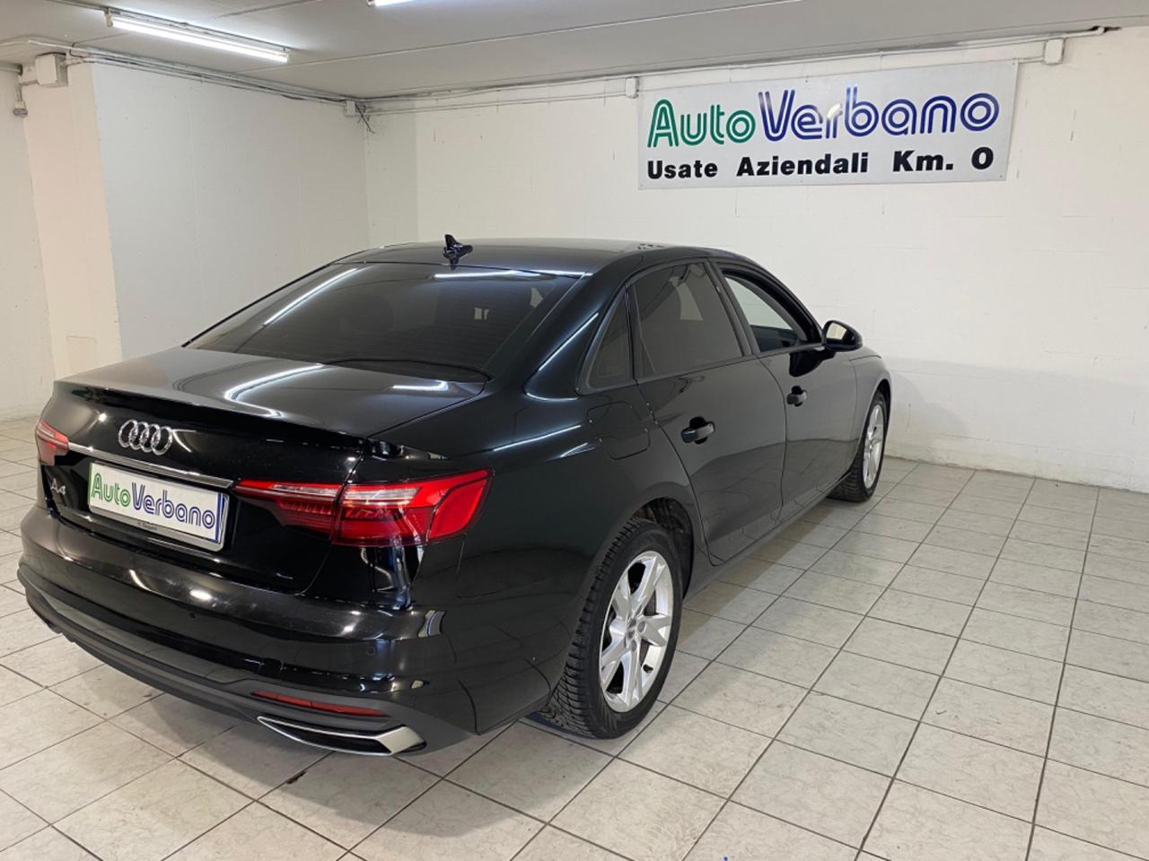 Audi A4 40 TDI quattro S tronic Business