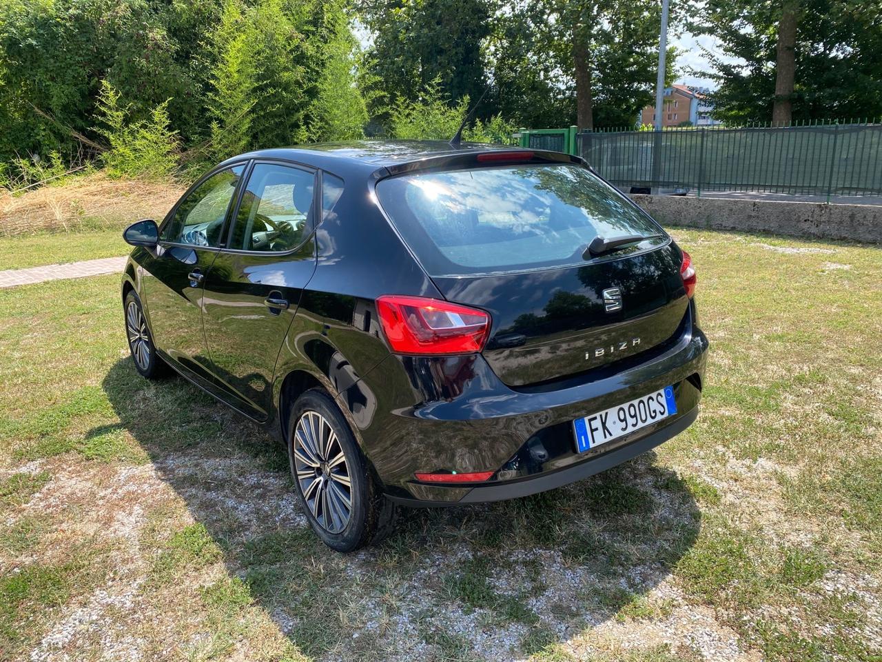 Seat Ibiza 1.0 EcoTSI 95 CV S/S 5p. Connect Grey
