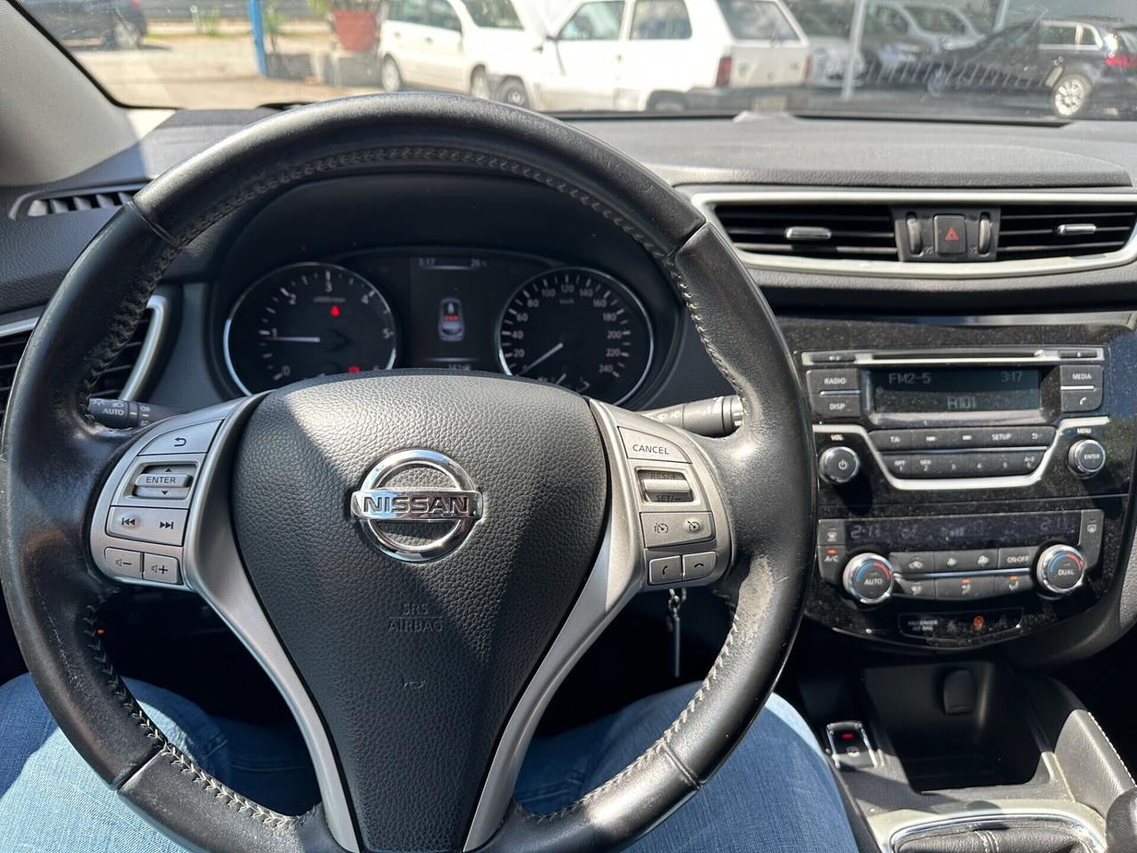 Nissan Qashqai 1.5 dCi 110 cv 6 marce