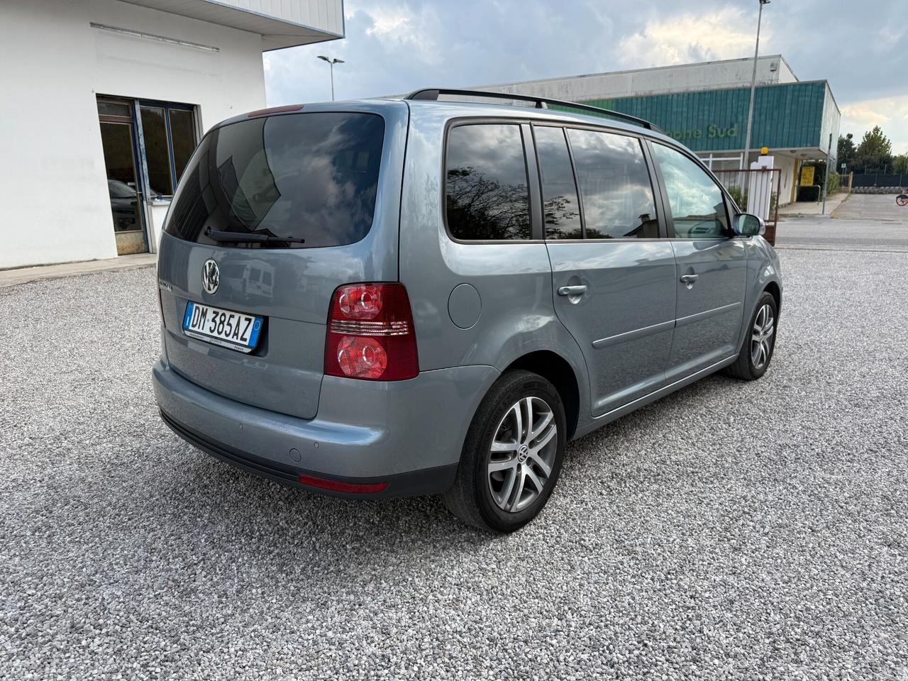 Volkswagen Touran 1.6 Trendline Bifuel G